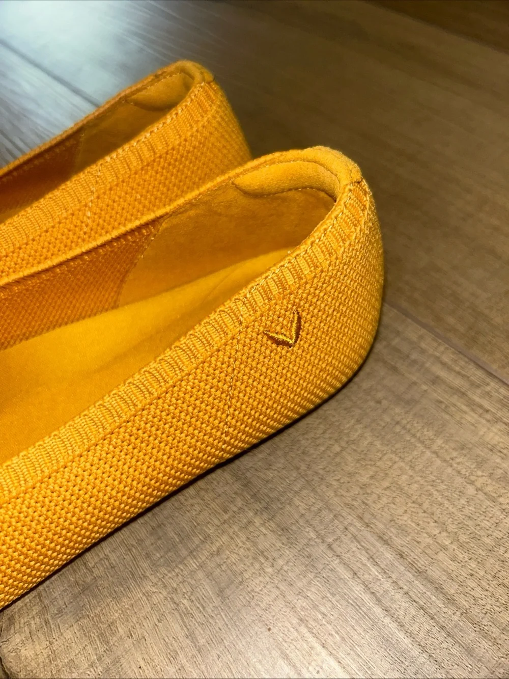 Vivaia mustard yellow